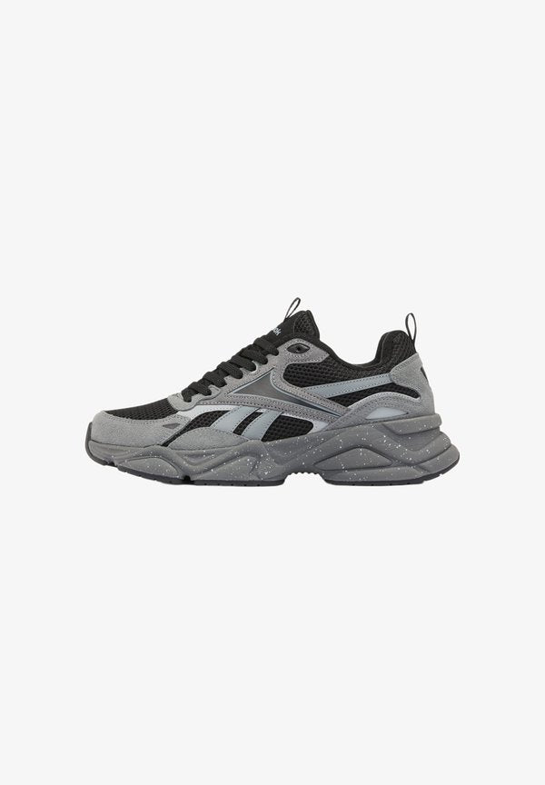 Reebok CHARGE RUN - Training shoe - pure grey pure grey/black