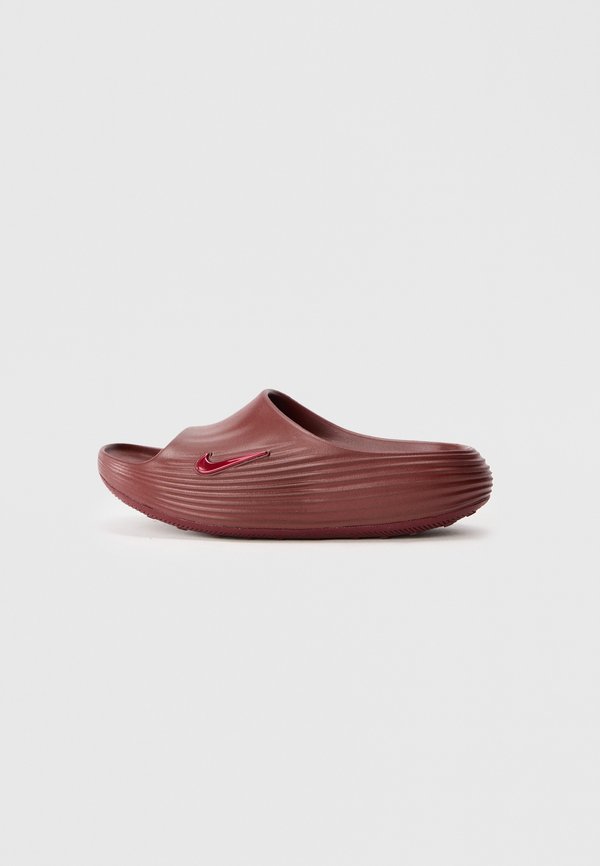 Nike Sportswear REACTX REJUVEN8 SLIDE UNISEX - Mules - team red