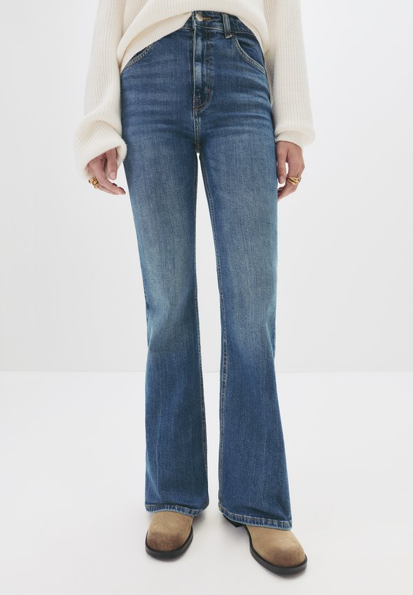 PULL&BEAR RISE