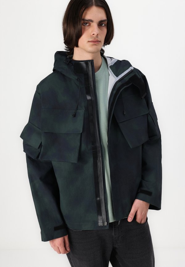 BOILER ROOM JACKET UNISEX