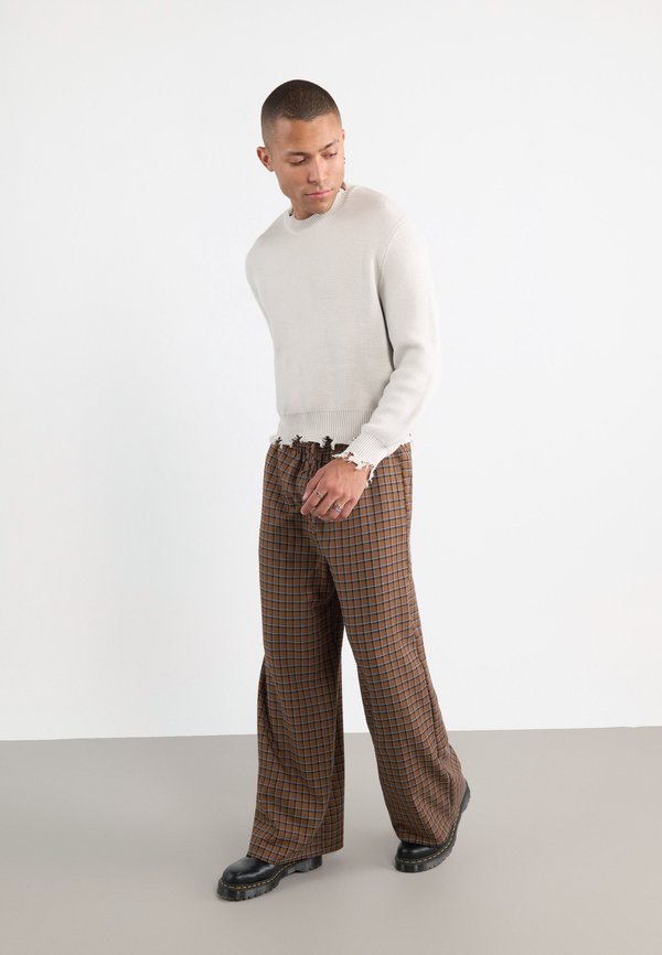 YOURTURN by Zalando WIDE LEG UNISEX