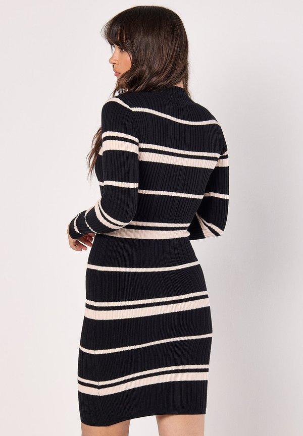Apricot STRIPE