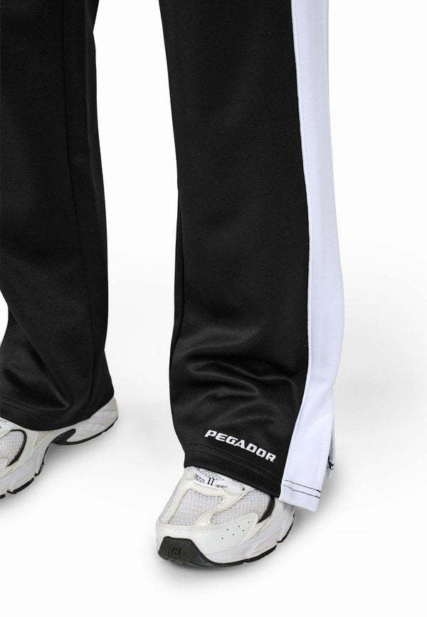 Pegador MARTERA TRACK PANTS