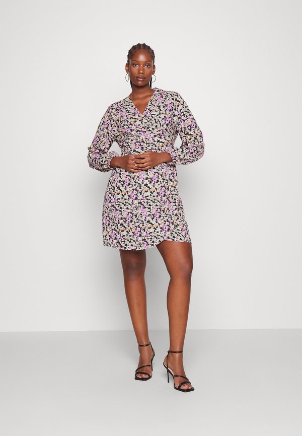 Pieces Curve PCMONICE WRAP DRESS