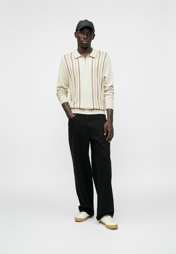 Abercrombie & Fitch VERSATILE ZIP