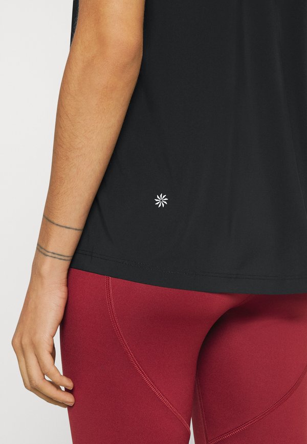 Athleta ULTIMATE TRAIN TEE