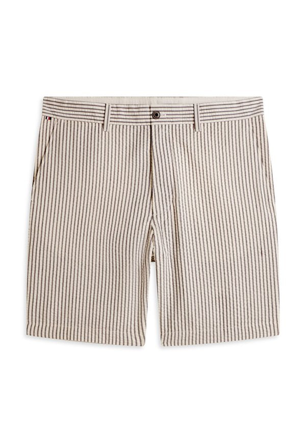 Tommy Hilfiger DOVER SEERSUCKER STRIPE 8" INSEAM CHINO SHORTS