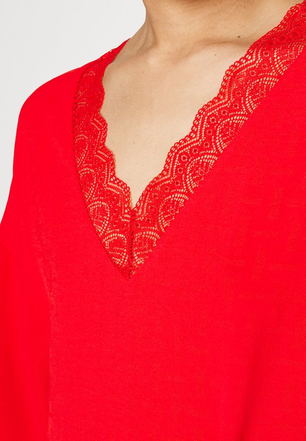 Vero Moda Petite VMLYRA V NECK DRESS