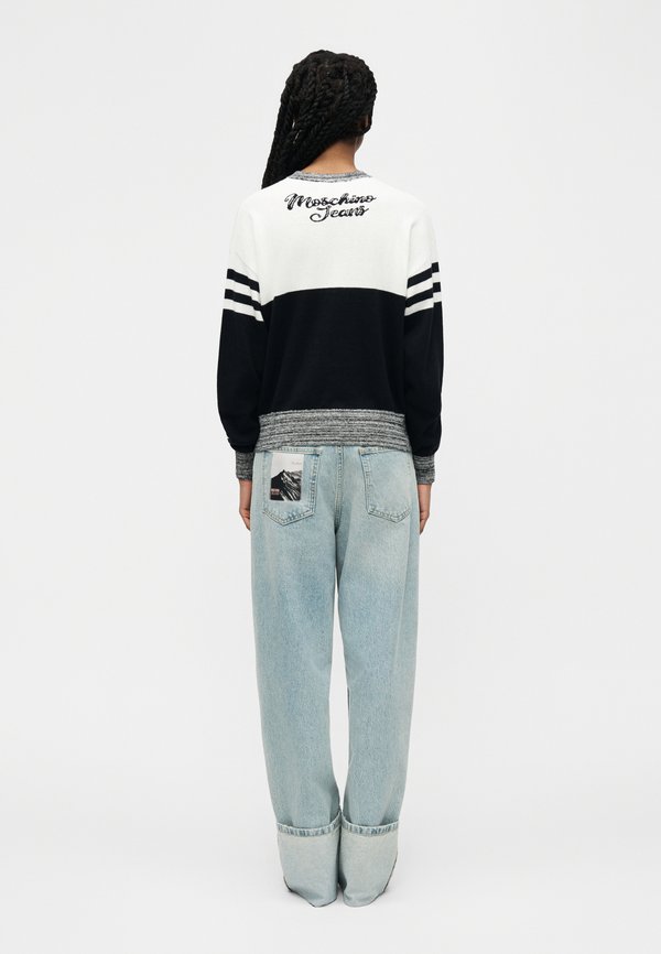 MOSCHINO JEANS
