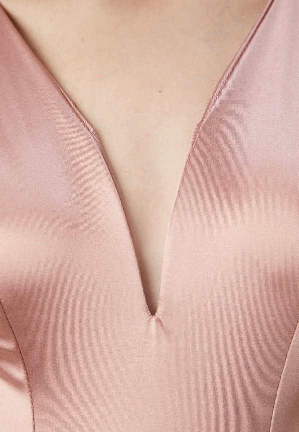 WAL G. V NECK BODYSUIT