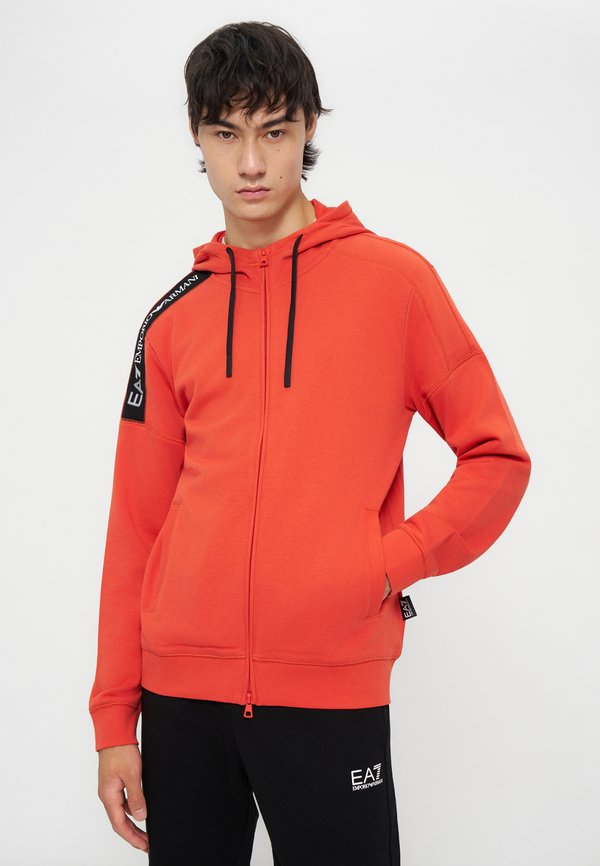 EA7 Emporio Armani