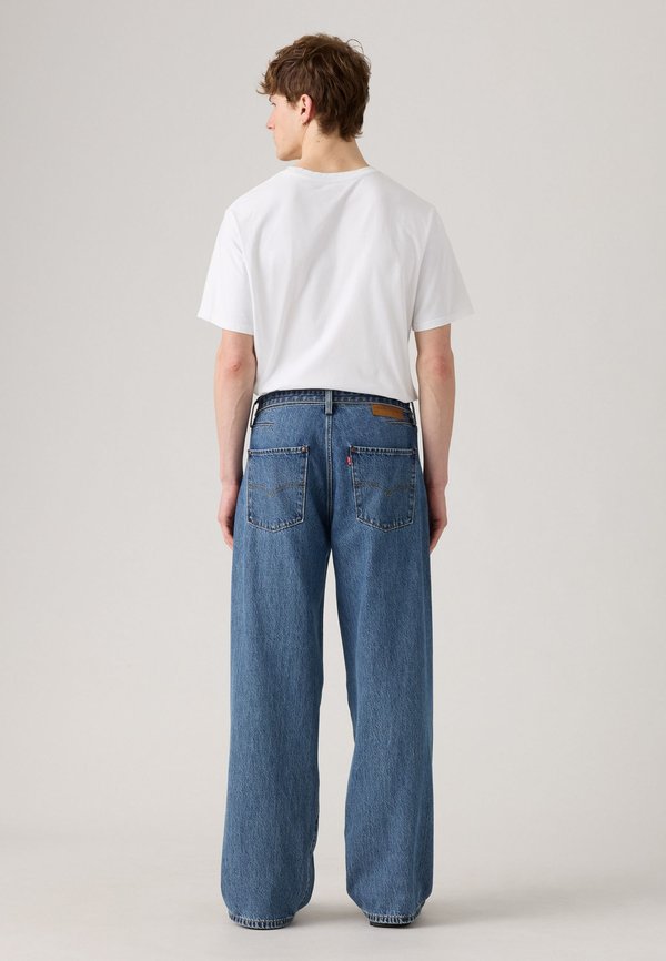 Levi's® TWISTED BAGGY