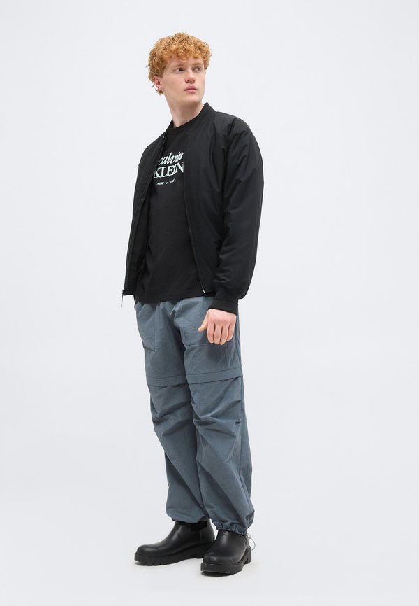 Calvin Klein Jeans DIAMOND GRAP