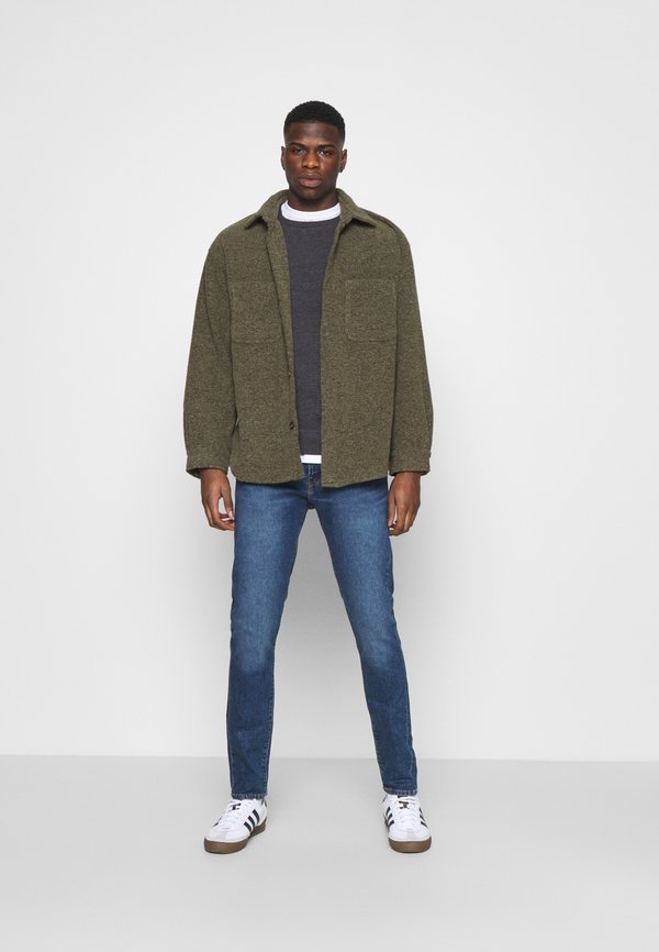 Levi's® 512® SLIM TAPER