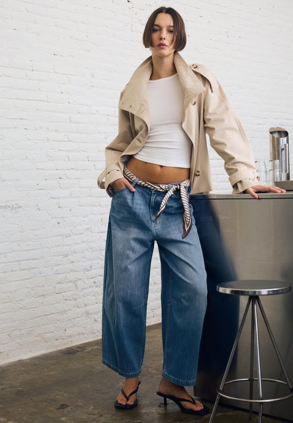 Bershka Wide Leg - light blue