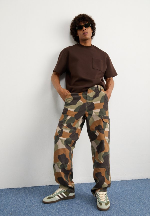 Dickies SEASONAL