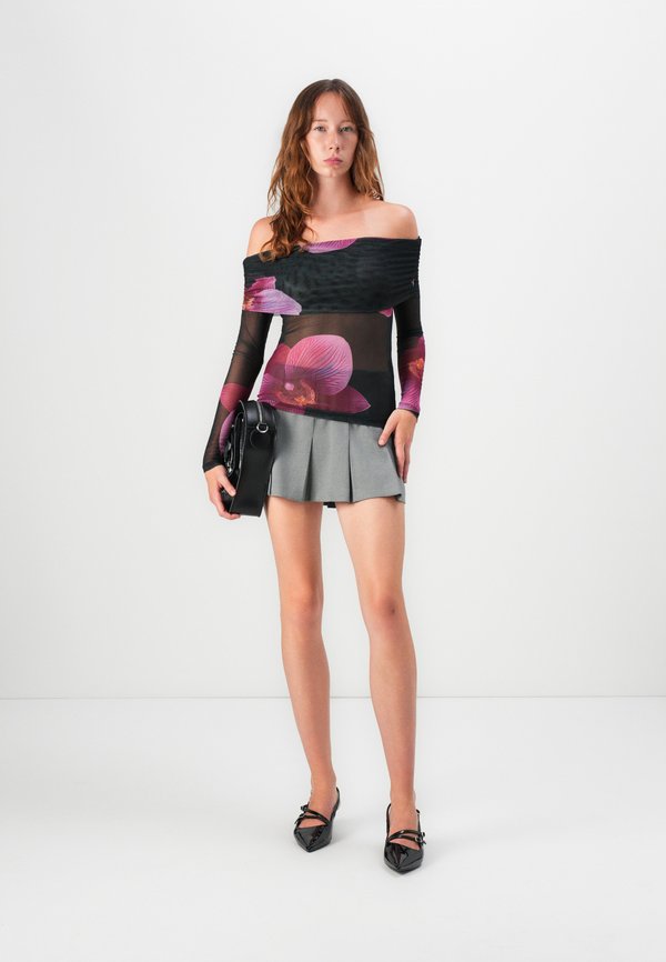Vero Moda VMFLORY OFF SHOULDER SHORT