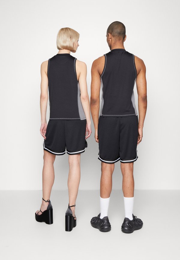 YOURTURN by Zalando UNISEX