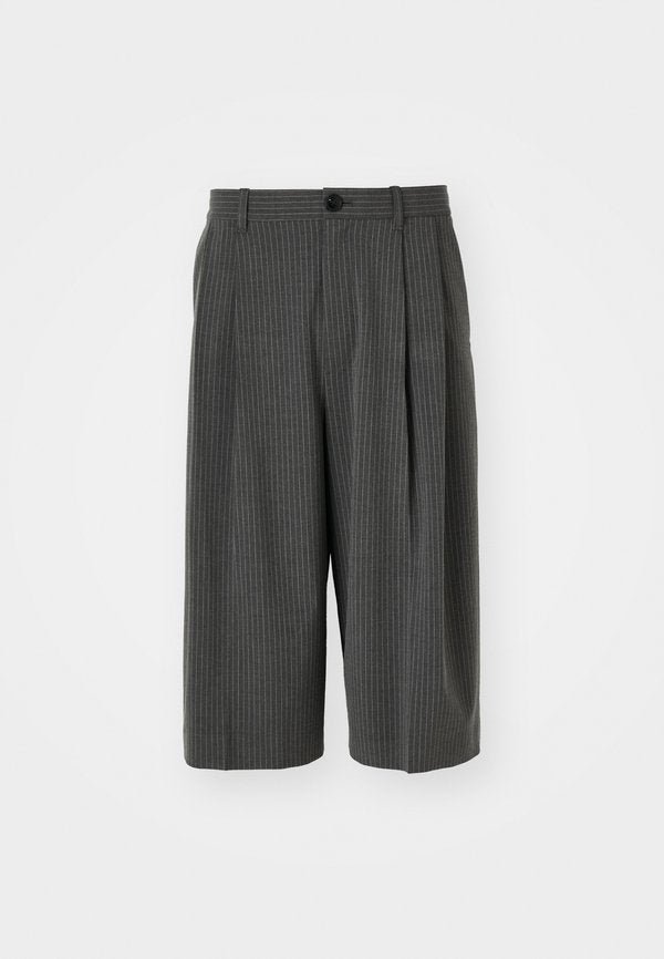 Weekday JOEY LOOSE LONG SUIT