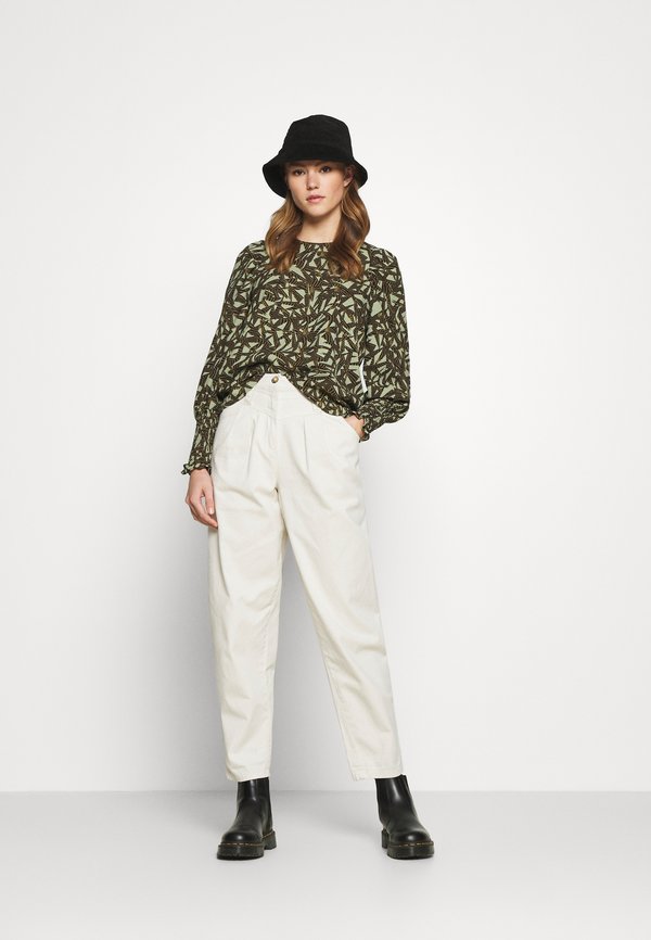 Vero Moda VMAPRIL PUFF