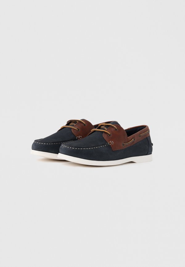 Dune London BAMBBIE