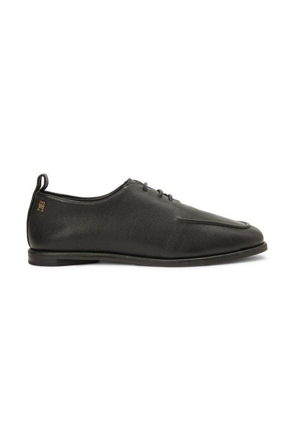 Tommy Hilfiger TH MONOGRAM LEATHER OXFORD SHOES