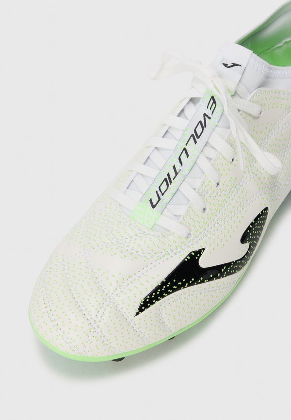 Joma EVOLUTION