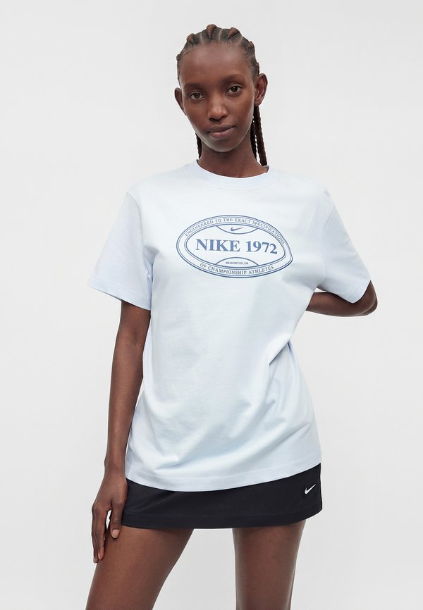 Nike Sportswear BOXY TEE