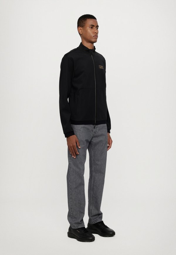 EA7 Emporio Armani