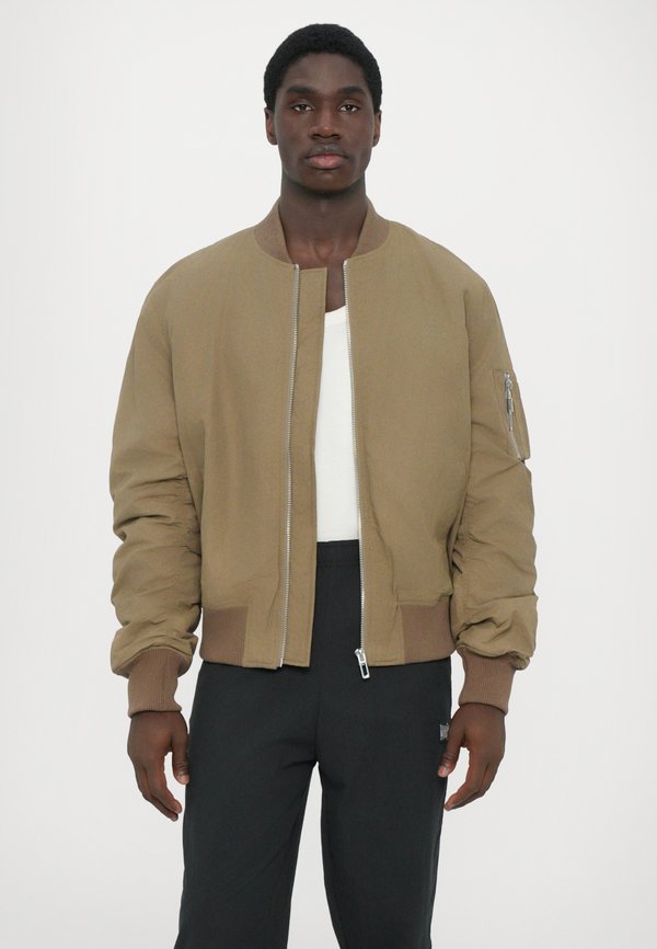 032c WORKSHOP JACKET UNISEX