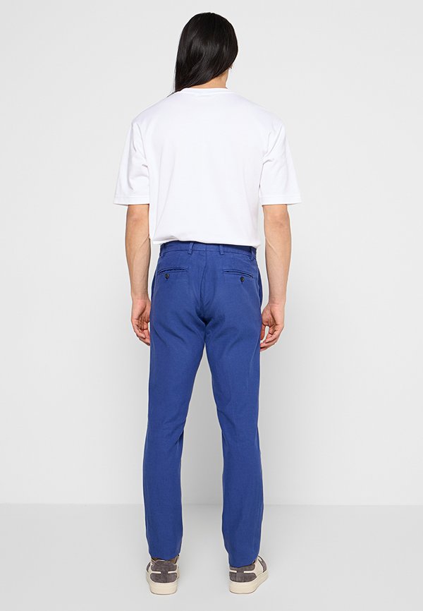 Hackett London