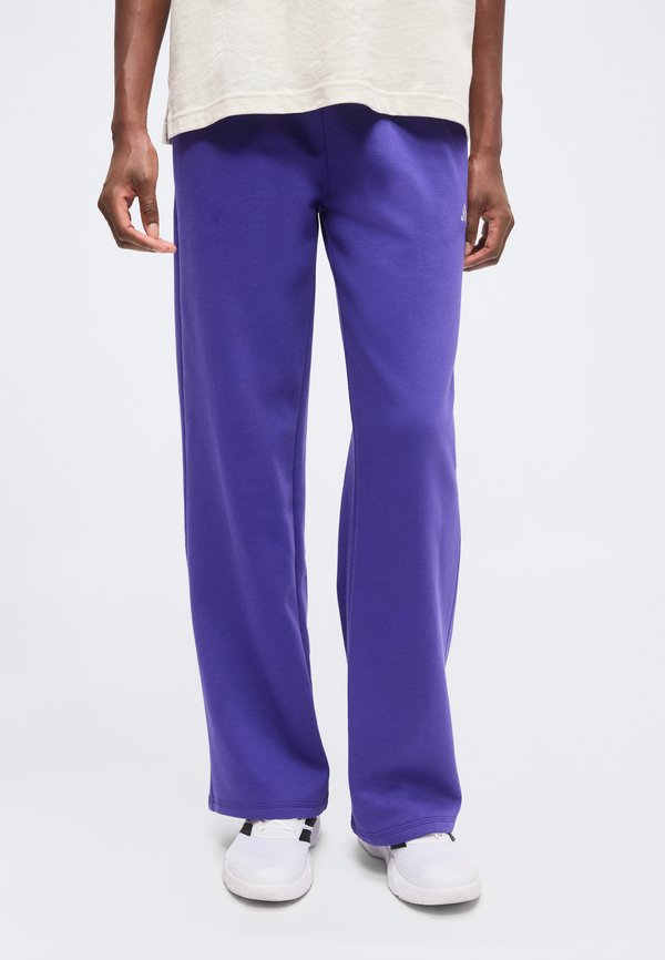 adidas Sportswear ESSENTIALS SMALL LOGO FEEL COZY OPEN HEM PANTS - Tracksuit bottoms - pure purple/white