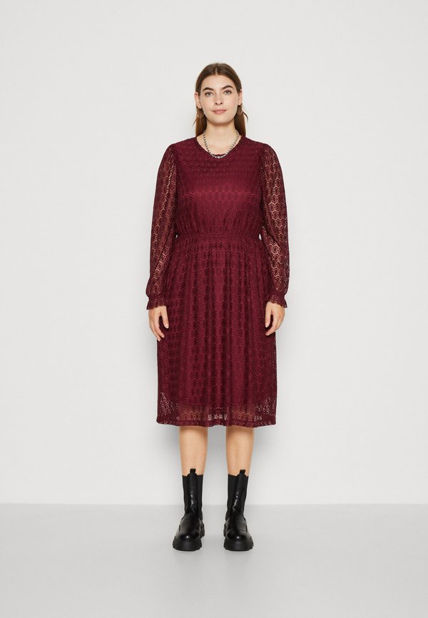 ONLY Carmakoma CAREMILA DRESS