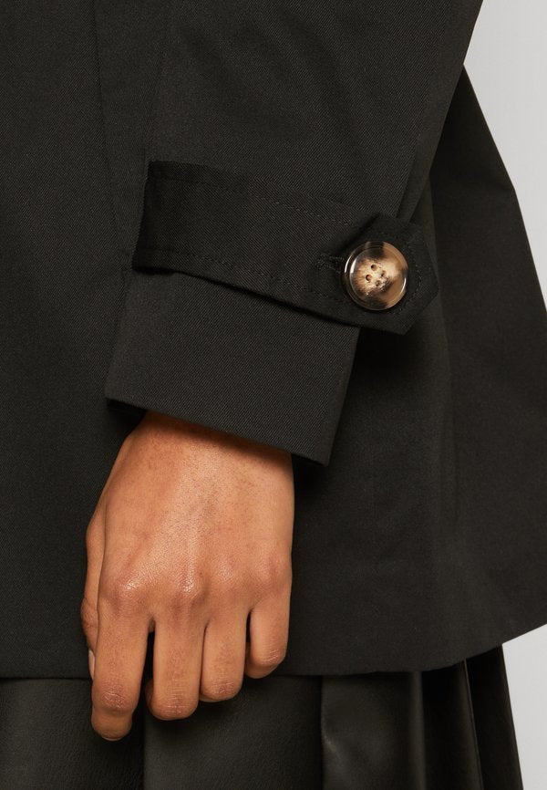 ONLY Petite ONLORCHID PUFF SLEEVE
