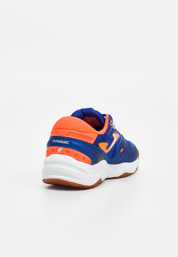 Joma V.DYNAMIC