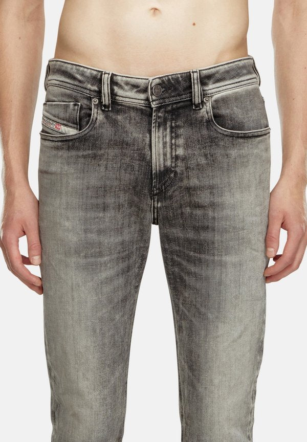 Diesel SLEENKER
