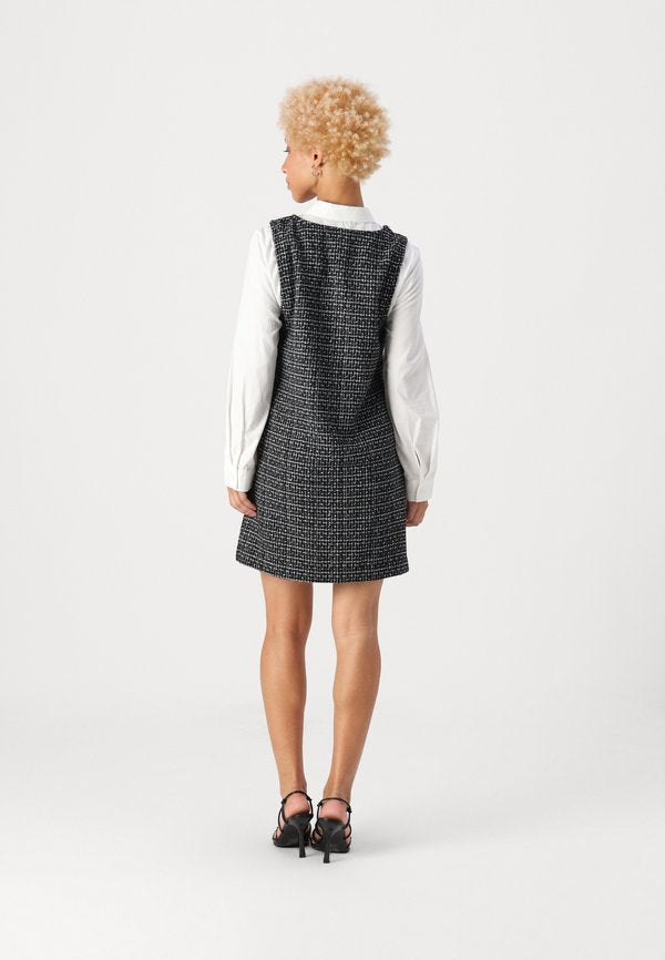 ONLY Petite ONLLODA BOUCLE DRESS