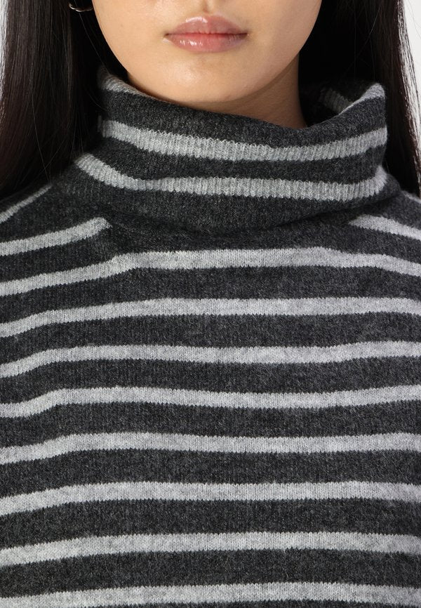 ONLY ONLTALIO STRIPE SHORT ROLLNECK