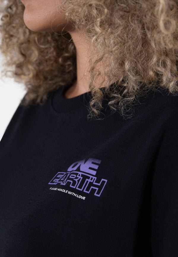 The Tracksuit Club ONE EARTH UNISEX