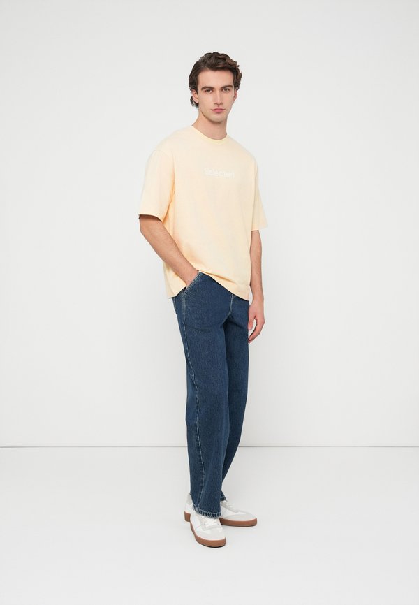 Selected SLHRELAXWILL O NECK LOGO TEE