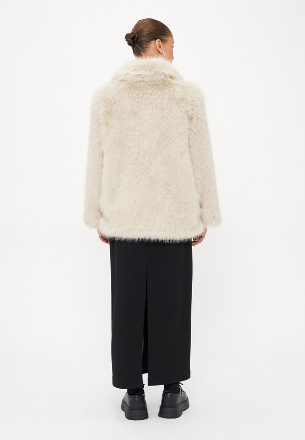 Vero Moda Petite VMGLORIA