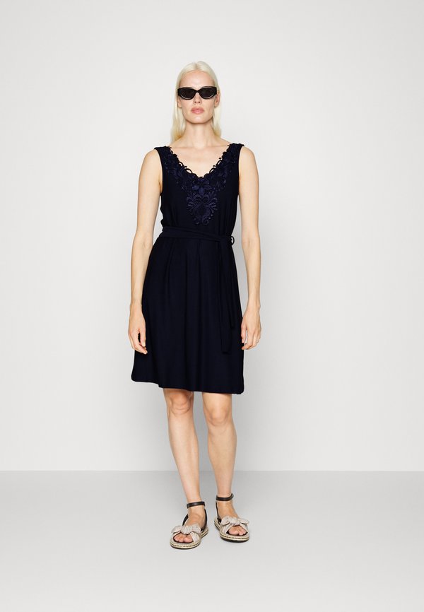 ONLY Tall ONLNIDA DRESS