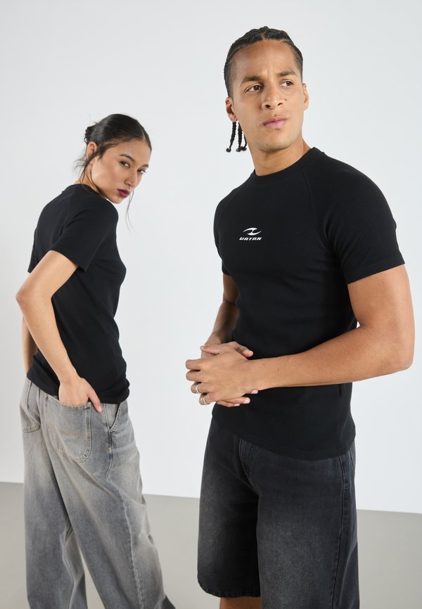 YOURTURN by Zalando UNISEX WAFFLE MUSCLE FIT