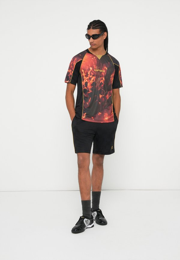 Umbro PANELLED UNISEX