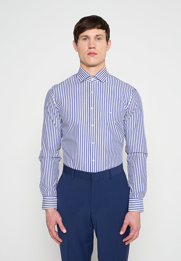 Michael Kors SLIM FIT
