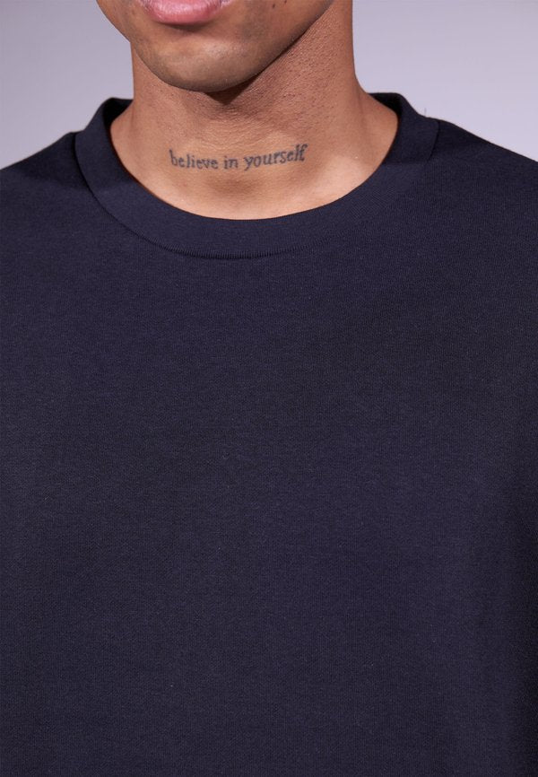 YOURTURN by Zalando RELAXED FIT SWEATSHIRT