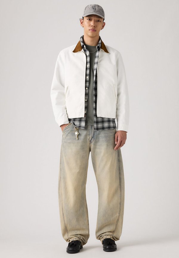 Levi's® BAGGY BARREL