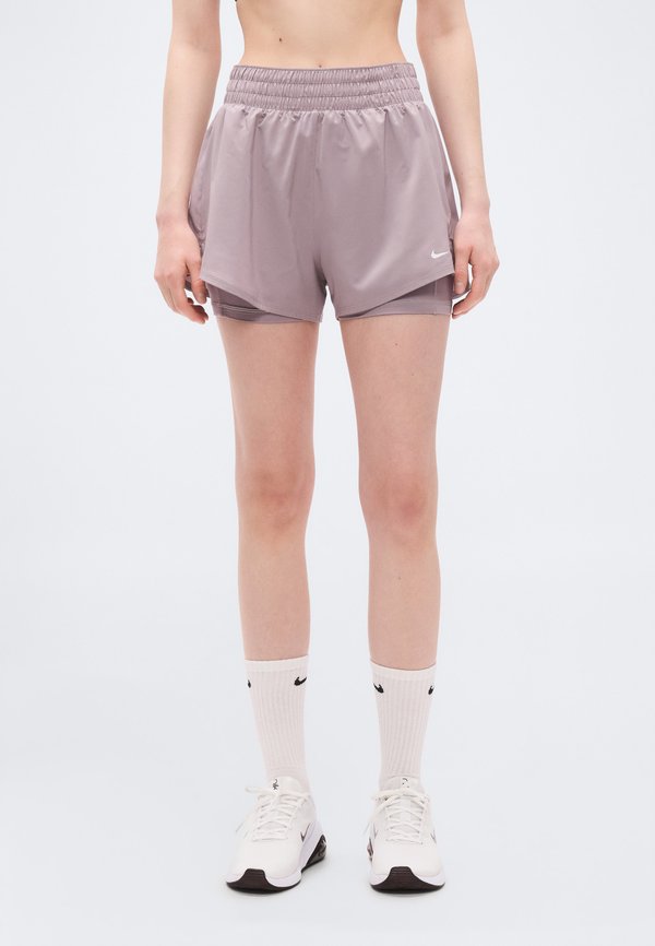 Nike Performance ONE SHORT - Sports shorts - light violet ore/white