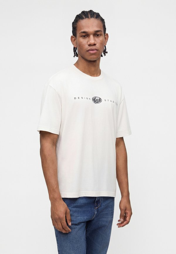 Hollister Co. SUFR SKATE