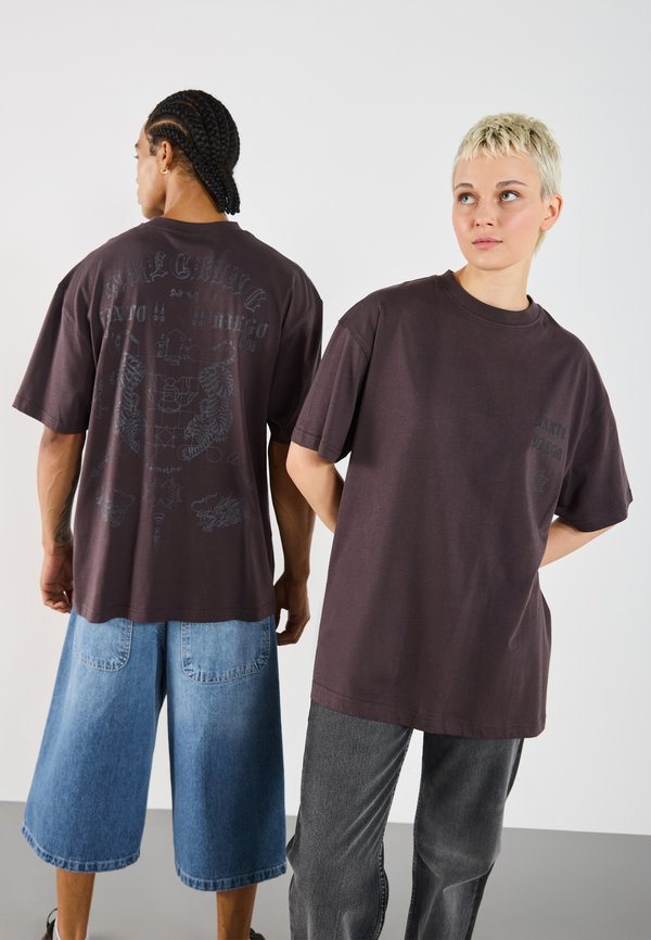 YOURTURN by Zalando REGULAR FIT